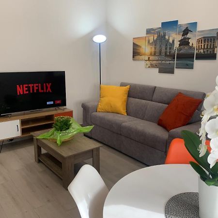 Ripa150 - Smart Apartament Milano - Prada Bocconi Ieo Ied Forum Assago Navigli Duomo15Min المظهر الخارجي الصورة