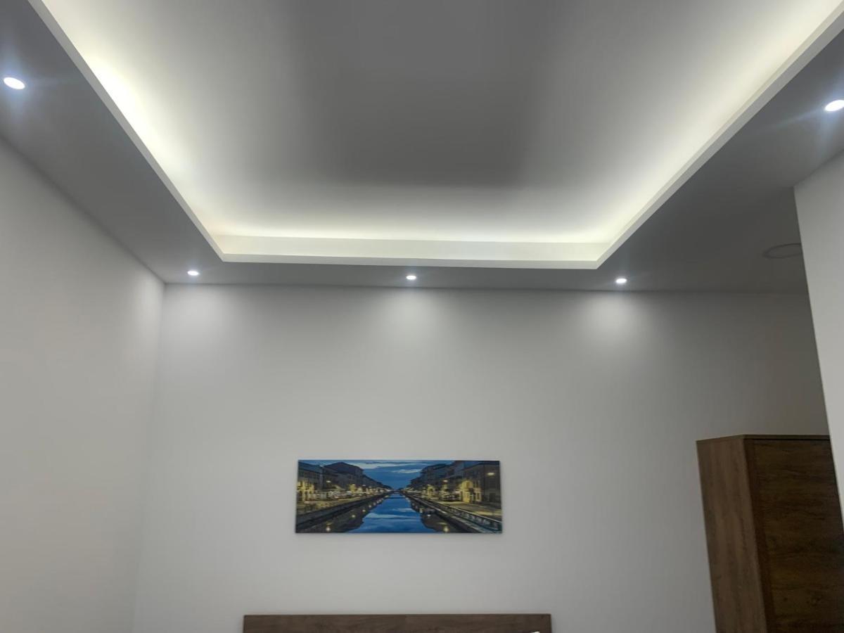 Ripa150 - Smart Apartament Milano - Prada Bocconi Ieo Ied Forum Assago Navigli Duomo15Min المظهر الخارجي الصورة